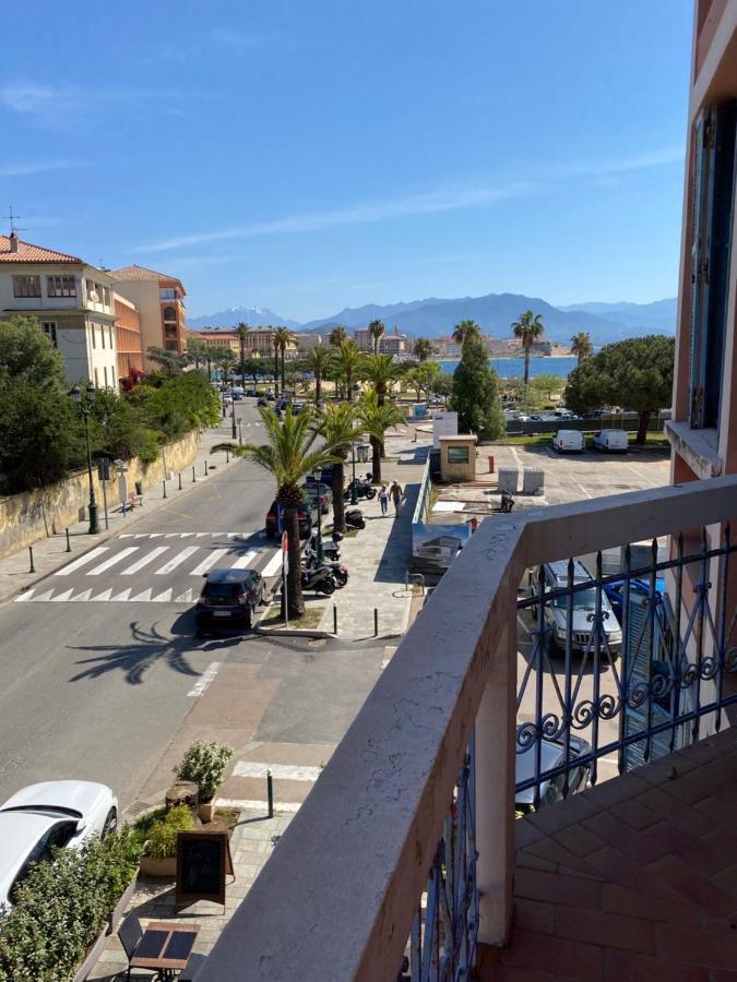 أجاكسيو Appartement 50M2 Pied Dans L'Eau المظهر الخارجي الصورة